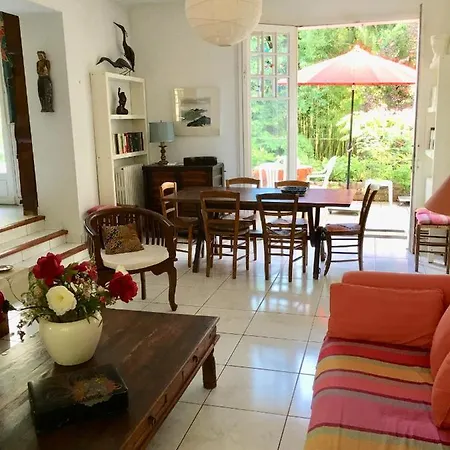 Villa Villa Familiale 10 Pers La Baule 300M De La Mer