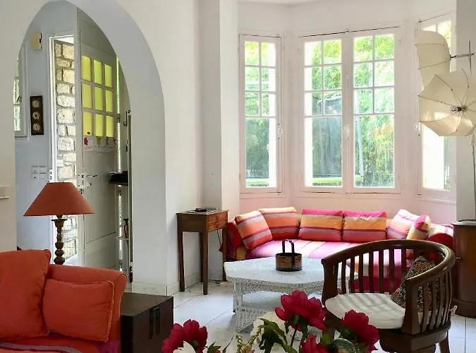 10-12 Pers Centre 300m De La Villa La Baule