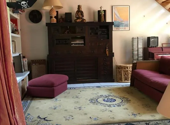 10-12 Pers Centre 300m De La *